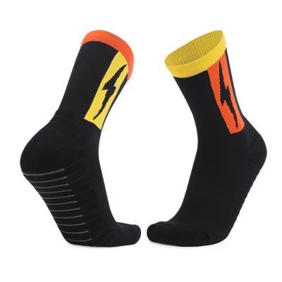 China Full Cotton Comfortable Breathable Half Terry Basketball Socks In Non-slip 2021 Raw Materials for sale