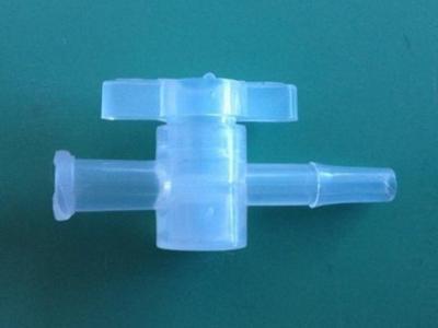 China Plastic Moulding Assembly Parts Two Way Valve of Clear PP Material for sale