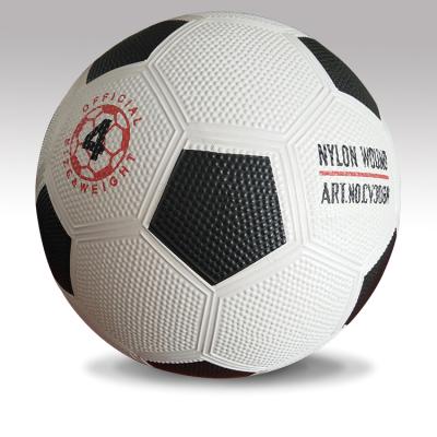 China Manufacturer Size 4 Indoor Or Outdoor Bulk Rubber Soccer Ball for sale