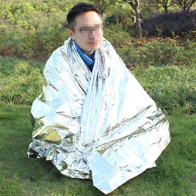 China outdoor hiking & camping & Travel Thermal Foldable Outdoor Camping Blanket, Universal Camping Gear Mylar Emergency Blanket, Sleep Use Rescue Blanket for sale