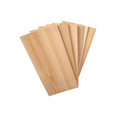 China Easily Cleaned Unfinished Cedar Wood Grilling Planks Wood BBQ Grill Planks For Seafood Steak Vegetables for sale