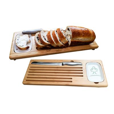 China Sustainable Premium Bamboo Baguette Board, Kitchen Loaf / Bread Cake Cutting Board With Bread Crumb Catcher for sale