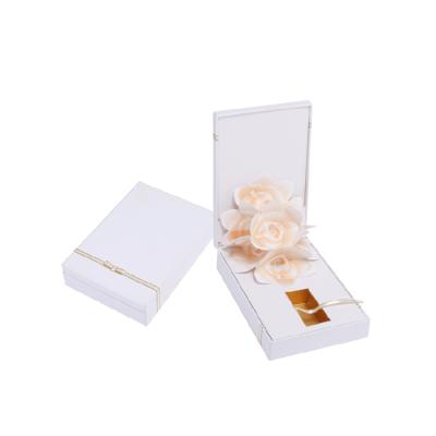 China Recycled Materials Creative Customized Luxury Rigid 3D Pop Up Flower Cardboard Birthday Surprise Wedding Jewelry Cosmetics Packaging Gift Box for sale