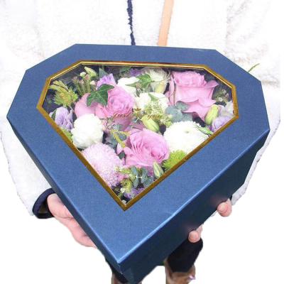 China Wholesale Customizable Recycled Materials Plant Flower Box Heart Shape Clear Hard Cover For Flower Rose Bouquet Gift Packaging Valentine for sale