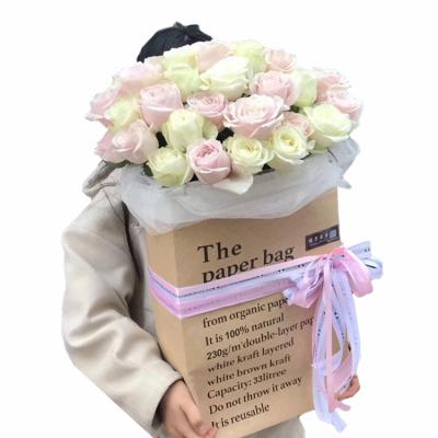 China Recyclable Factory Wholesale Custom Printed Reusable Double Layer Kraft Paper Florist Paper Wrapping Packaging Bags For Flower Bouquet for sale