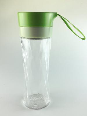 China Recycled Eco Leak Proof Reusable Glass Water Bottles / Glass Hot Water Bottle for sale