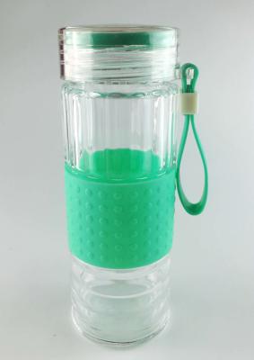 China Simple Design Insulated Glass Water Bottle Green For Adult Easy Cleaning for sale