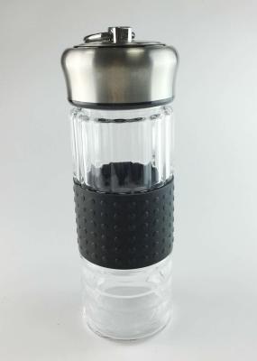 China Schwarze tragbare Glaswasser-Flasche mit Metalldeckel 370ml Soem/ODM verfügbar zu verkaufen