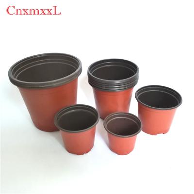 China Simple Style Flowerpot Garden Plastic Flower Plant Pot Multiple Size Outdoor Nursery Pot for sale