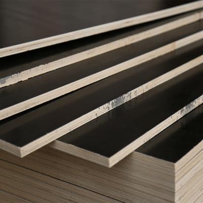 China Modern High Quality Low Price Laminated Marine Building Materials Black Film Faced Plywood for sale