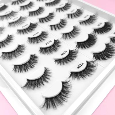 China Wholesale Luxury Mink Lashes Natural False Mink Eyelashes 3d Feather Eyelashes False Mink Eyelashes Seller for sale