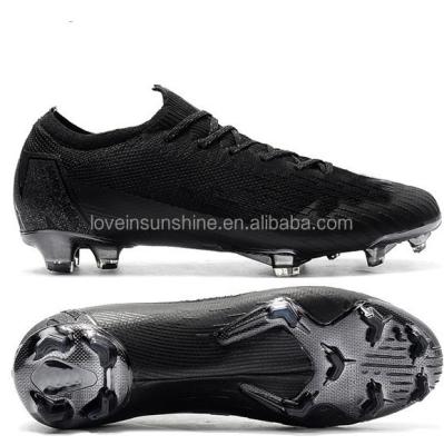 China Good Quality Soccer Shoes Soccer Cleats Custom Made Mens Soccer Shoes Soccer Boots For Men 2018 And 2019 for sale