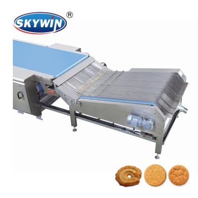 China Foshan Bakery 2022 automatic hard and soft biscuit production lines wheel biscuit stacker machine for sale