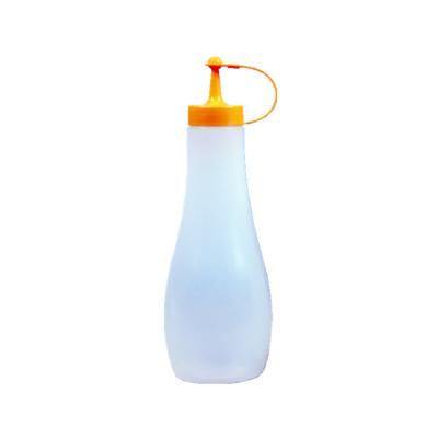 China 360ml Food Squeeze Type Salad HDPE Plastic Ketchup Translucent Bottle for sale