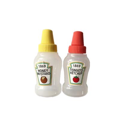 China Portable Two Piece Seasoning Food Set 25ml Salad Ketchup PE Plastic Bottle for sale