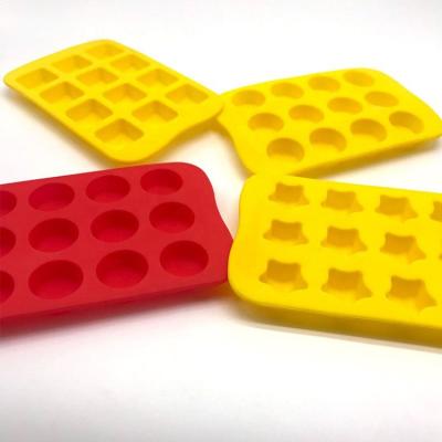 China Sustainable High Quality Silicone Ice Cube Tray Silicone Ice Molds Ice Cream Tool Custom Shape And Color for sale