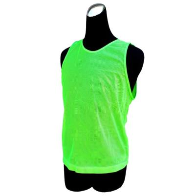 China Morden Light Weight And Easy Wear Scrum Team Mesh Vest With Durable Fabric For Football Training for sale