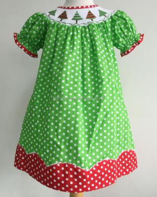 China Breathable Green With White Polka Dots Kids Christmas Tree Wholesale Machine Smocked Bishop Dress for sale