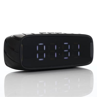 China Hot Sale Video Call cmik Mini Portable Good Wireless Speaker Clock Radio With Led Screen Clock Display for sale