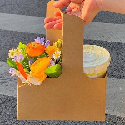 China Eco-Friendly Folding Takeaway Disposable Coffee Cup Holder Corrugated Paper Holder Kraft Color Cup Holder for sale