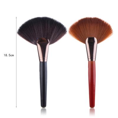 China Fan Brush XIONGPENG Makeup Highlight Bar Brush Brocha De Maquillaje Individual for sale