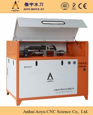 China 5 axis 50HP Cantilever Style Water Jet Metal Cutting Machine With Cutting Platform for sale