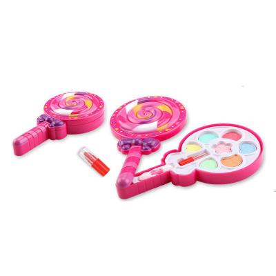 China Cosmetics Play Directly Supply Children Play Safety Lollipop Design Non-Toxic Toy Make Up Set Girl's Makeup Set Toy for sale