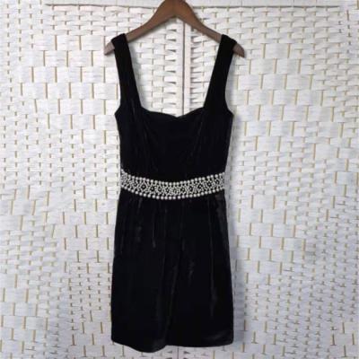 Chine Robe noire élégante de velours de dames avec la ceinture avant décorative de perles à vendre