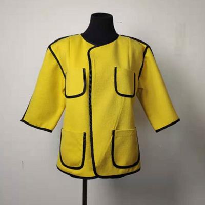 Chine Vestes de blazer de laine de dames d'encolure ras du cou de mode avec quatre poches extérieures à vendre