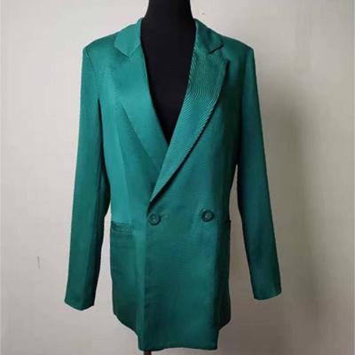 Chine Les blazers occasionnels des femmes de Tencel dentellent/verts facultatifs avec les épaules capitonnées à vendre