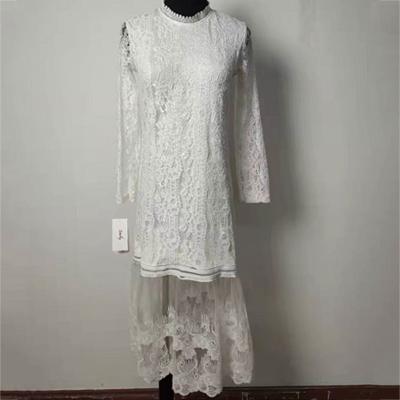 Chine Robes élégantes de longues dames de douilles, robe directement adaptée de demoiselle d'honneur de dentelle de crochet à vendre