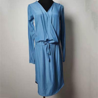 China Custom Shank Button Elegant Female Dresses Soft And Comfortable for sale