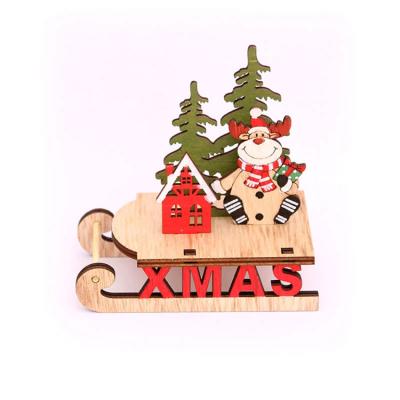 China Game Christmas Decoration Wooden Dining Table Window Hotel Mall Color Assembled Sleigh Decoration for sale