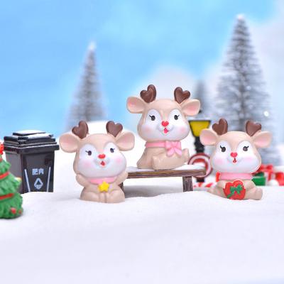 China Toy Kids Gift 4cm Miniature Resin Craft Elk Europe Christmas Decor Kawaii Mini Greenhouse Ornament Home Figurines For Mystery Box for sale