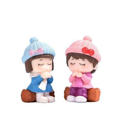 China Europe Wedding Lover Couple 3D Doll Figure For Miniature Car Ornament Craft Boy Girl Gift Box PVC Desktop Decor Figurines for sale