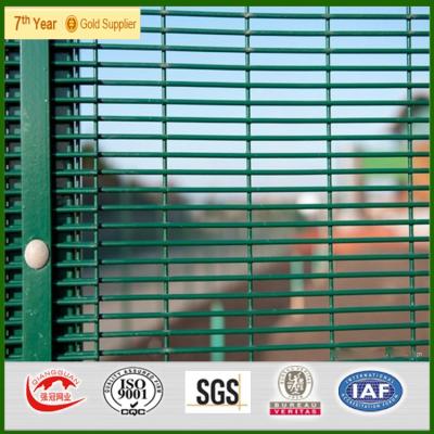 China Easily Assembled 8 Gauge 10 Gauge Half Inch Per Hole 3inch Malaysia High Security 358 Anti Climb Barrier Price for sale