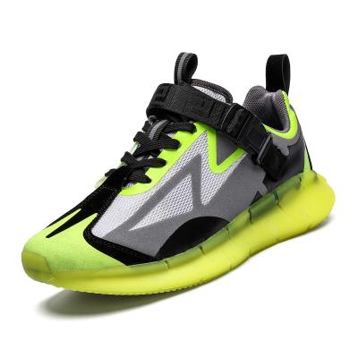 China Wholesale Luminous Flat Breathable Sports Fashion Trend Trend Weshine Weshine Night Men Running Shoes With Popcorn Outsole for sale