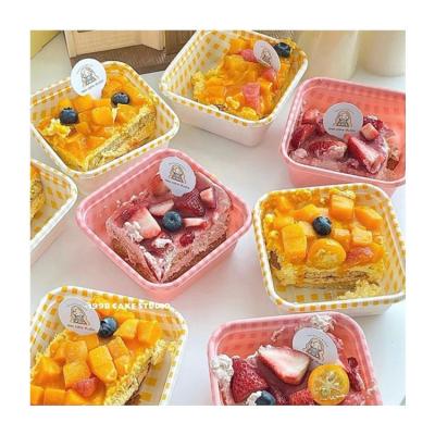 China Plastic Tiramisu Container Bento Pastry Packing Box Plaid Sim-party Cake Biodegradable Clear Greaseproof Picnic Lid for sale