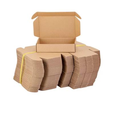 China Wholesale Materials Double Side Brown Durable White Cloth Package Sim-Party Recycled Corrugated Flat Pack Ad Box Custom for sale