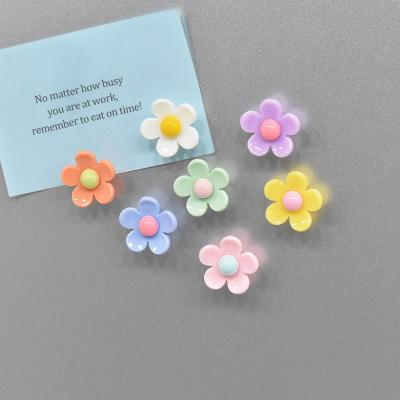 China Free Sample of Waterproof+Eco-friendly Customized Cute Magnets Fridge Magnets for Kitchen Home Decoration Small Flower Custom Fridge Magnets for sale