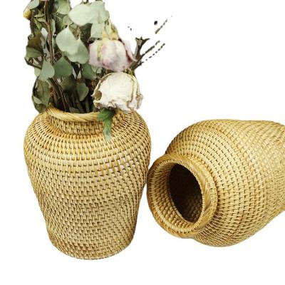 China Best quality durable multifunctional rattan vase water hyacinth living room decoration for sale