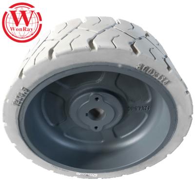 China Aerial Lift Equipment 15 Inch Small Rubber Tires 15x5 Inch Scissor Geniuses Solid Part Number 105454 Elevator Tires for sale