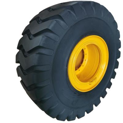 China Dock Puncture Wheel Loader Backhoe Free Solid Rubber Tire With Rim 17.5-25 20.5-25 26.5-25 for sale