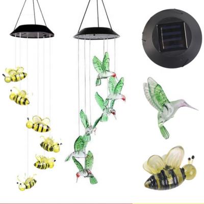 China Hot Selling Garden Amazon Hummingbird And Bee Solar Wind Chime Led Light Outdoor Lighting Solar Garden Light for sale