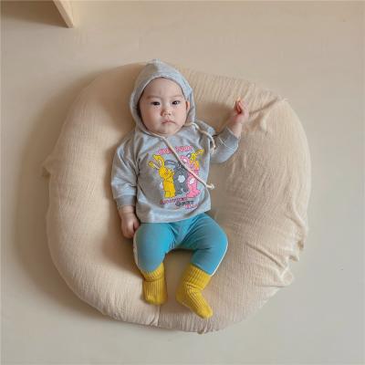 China Anti-Shrink Spring and Autumn Baby Cartoon Print Men's Top and Women's Baby Hoodie Coat for sale