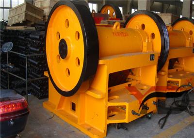 China Quarry Small Jaw Crusher Machine , Diesel Engine Jaw Crusher PE 250 X 400 for sale