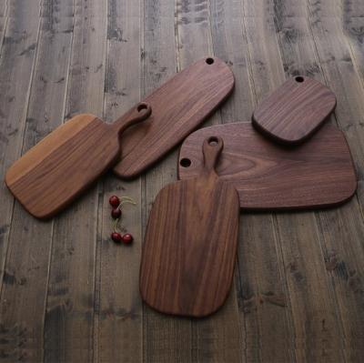 China Disposable Custom Design Factory Walnut Beech Acacia Wood Choppers Supplier Laser Engraved Block Cutting Wood Serving Wooden Boards for sale