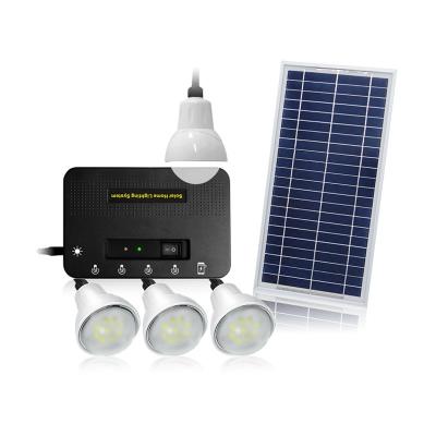 China ROHS Certified Solar Garden Light for Multi-Function Outdoor Lighting and Mobile Power for sale