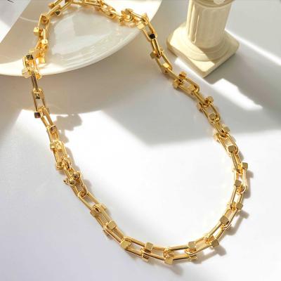 China Durable 18K Gold Plated Horseshoe Shape Copper Punk Chain Necklace for sale