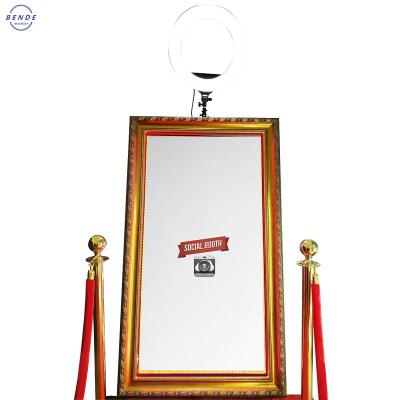 China Portable Outdoor Portable Digital Photo Booth Mirror Booth Photo Shopping Mirror for sale